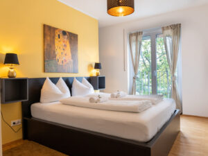 Schlafzimmer 1