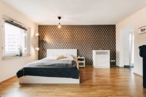 Wohn- und Schlafzimmer
